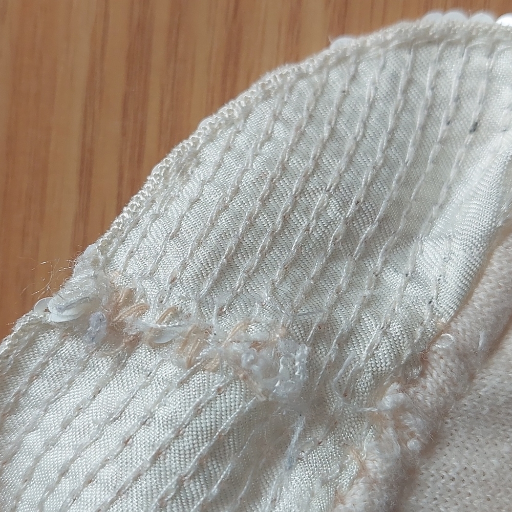 Sequined sweater - Picture 7 of 7